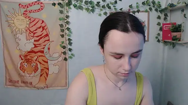 VeryVeryVeryShy_ webcam