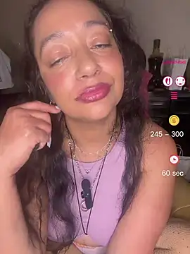 PichyPrettyPussy webcam
