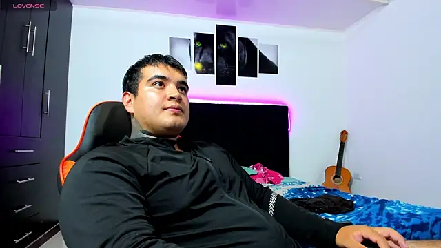 thiago__cp01 live cam on StripChat