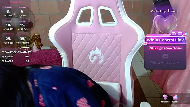 Maggie_Fox3 live cam on StripChat