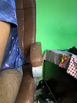 MASTTERRRR live cam on StripChat
