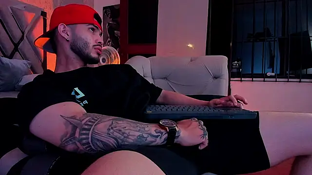 Vincentblack live cam on StripChat