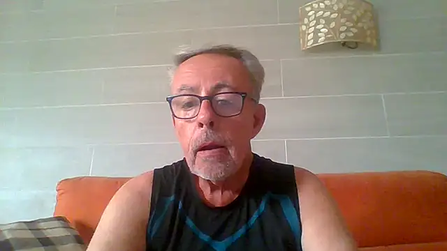 tuggy59 (M grandpa) - cock stroke and toi masurbating