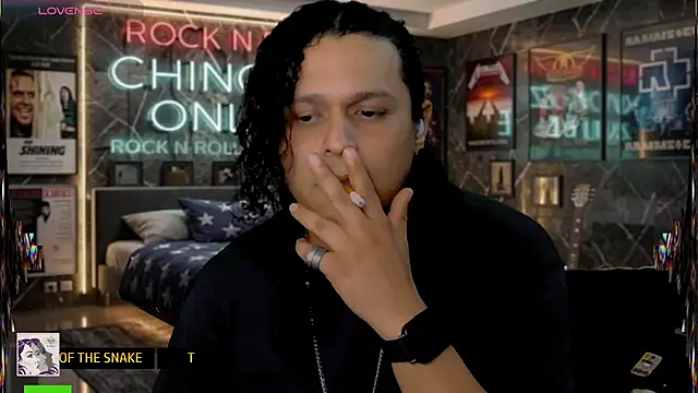 chino_roz webcam