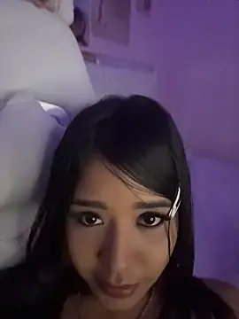 Geralllll Live Web Cam Show