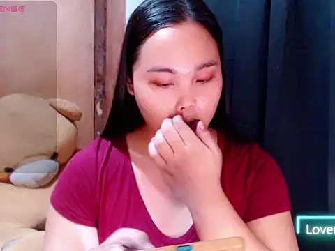_Lylia webcam