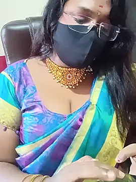 poojag_2 live cam on StripChat