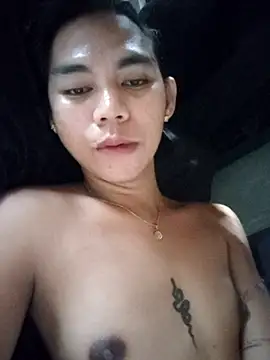 Hotkleas live cam on StripChat