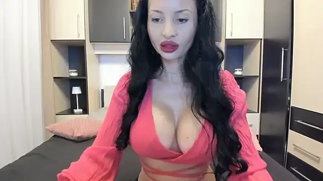 sexydeea87 live cam on StripChat