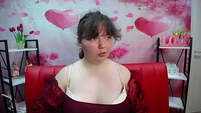 NeonilaLisova live cam on StripChat