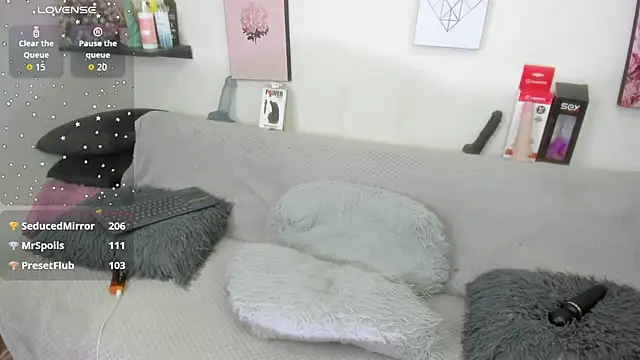 Lele_669 live cam on StripChat