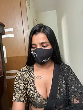 its_ur_flora live cam on StripChat