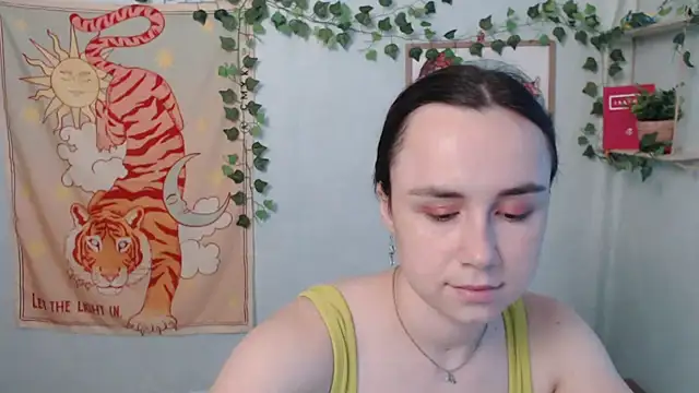 VeryVeryVeryShy_ webcam