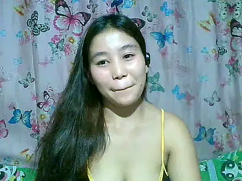SexyAsianPussy4u webcam