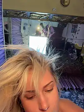 NinaVerse webcam
