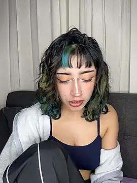 baby_akuma webcam