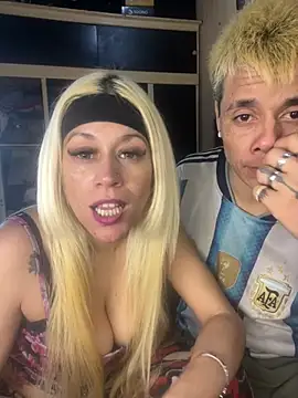 caritocandiaxx live cam on StripChat