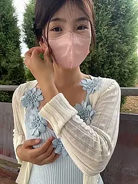 gougou13 Live Web Cam Show