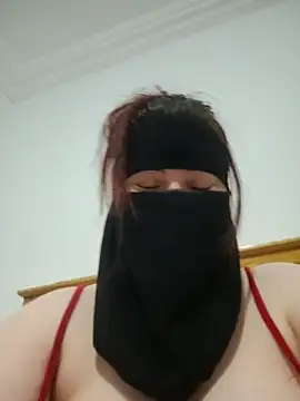 Bisan_sexy live cam on StripChat