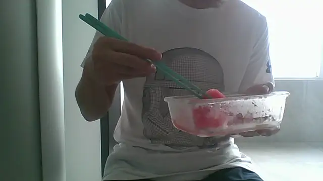 nole_china7 (Ask my age) - talk / fun / cum