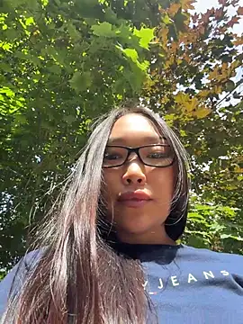 trytomakememoam webcam