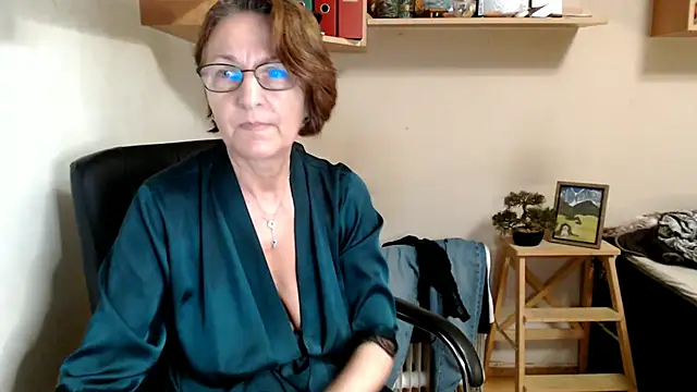 katemodel webcam