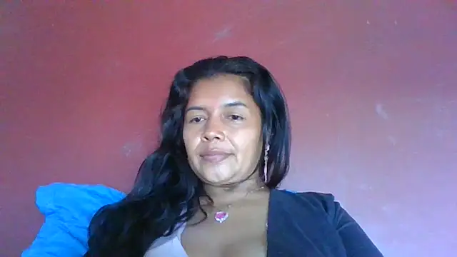 DianaOchoa_ live cam on StripChat