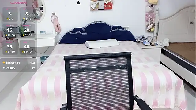 miaomiao-99 webcam