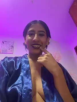 Violet_rousse7 webcam