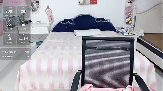 miaomiao-99 webcam