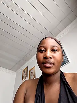 BollaAsslover live cam on StripChat