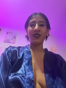 Violet_rousse7 webcam