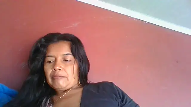 DianaOchoa_ live cam on StripChat