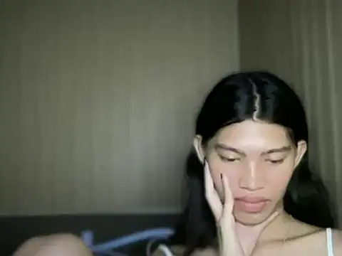Yourgoddess_jayve live cam on StripChat