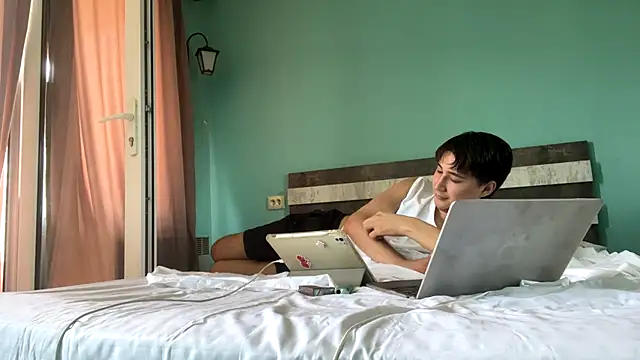kleopatri_ live cam on StripChat
