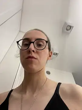MartiniiSelenna webcam