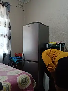 FreakyAngel3X live cam on StripChat