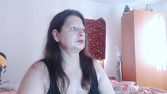 ExtasyMature webcam