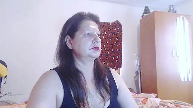 ExtasyMature webcam
