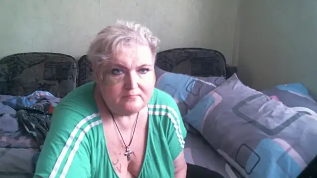 Lana555 live cam on StripChat