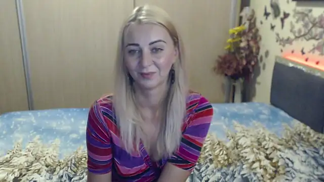 MirabelaSweet webcam
