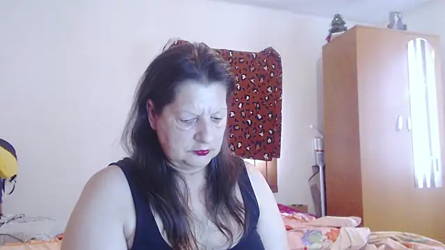 ExtasyMature webcam