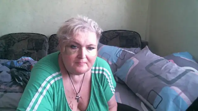 Lana555 live cam on StripChat