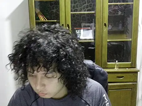 handsomeguy_carl webcam