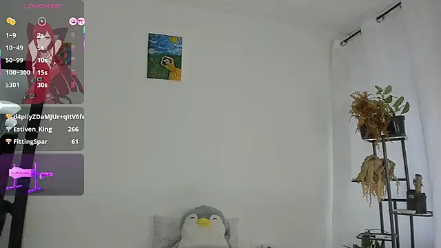 Mia-Valeria- webcam