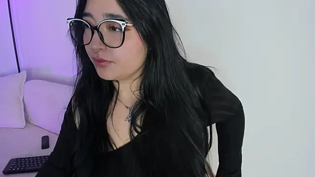 Miss_Loise live cam on StripChat