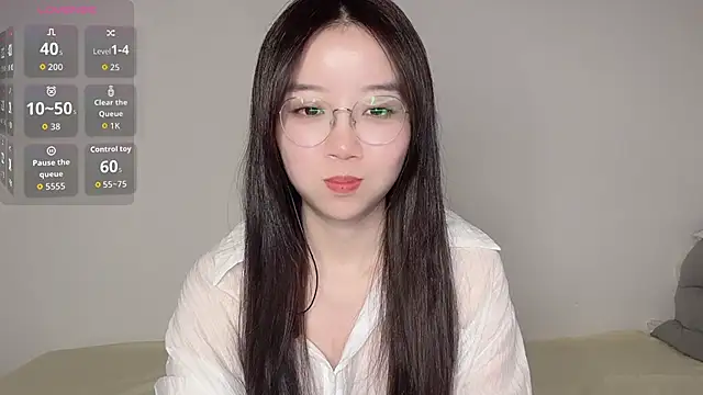 77-Vicky webcam