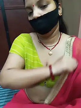 Manjudear live cam on StripChat