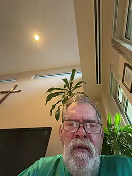 Caesar_Baxter webcam