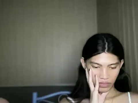 Yourgoddess_jayve webcam